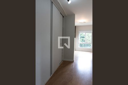 Casa de condomínio para alugar com 402m², 4 quartos e 3 vagasCLOSET DA SUITE