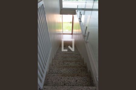 Casa de condomínio para alugar com 402m², 4 quartos e 3 vagasESCADAS ACESSO