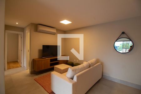 Sala de apartamento para alugar com 2 quartos, 76m² em Jardim das Acácias, São Paulo