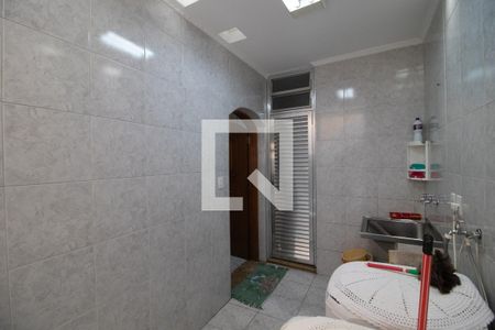 Casa à venda com 195m², 3 quartos e 1 vaga Casa à venda com 195m², 3 quartos e 1 vagaÁrea de serviço