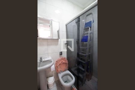 Casa à venda com 195m², 3 quartos e 1 vaga Casa à venda com 195m², 3 quartos e 1 vagaBanheiro 3