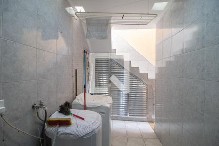 Casa à venda com 195m², 3 quartos e 1 vaga Casa à venda com 195m², 3 quartos e 1 vagaÁrea de serviço