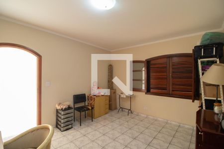 Casa à venda com 195m², 3 quartos e 1 vaga Casa à venda com 195m², 3 quartos e 1 vagaQuarto 3