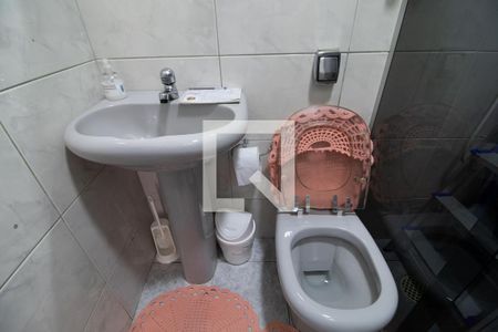 Casa à venda com 195m², 3 quartos e 1 vaga Casa à venda com 195m², 3 quartos e 1 vagaBanheiro 3