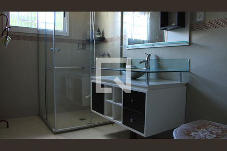 Casa à venda com 300m², 4 quartos e 2 vagasBanheiro 2