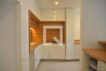 Apartamento à venda com 140m², 2 quartos e 2 vagasCozinha