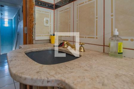 Casa à venda com 125m², 2 quartos e 2 vagasBanheiro 1