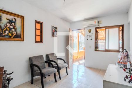 Sala de casa à venda com 2 quartos, 125m² em Hípica, Porto Alegre