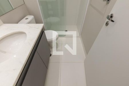 Banheiro de kitnet/studio à venda com 1 quarto, 27m² em Vila Buarque, São Paulo