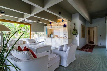 Sala de casa para alugar com 5 quartos, 600m² em Jardim Viana, São Paulo