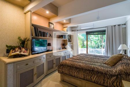 Casa para alugar com 600m², 5 quartos e 6 vagasSuite 1