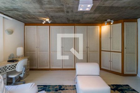 Casa para alugar com 600m², 5 quartos e 6 vagasSuite 2