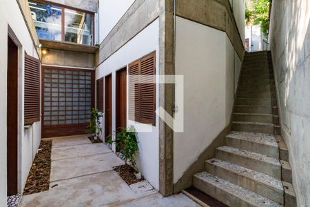 Casa para alugar com 600m², 5 quartos e 6 vagasÁrea Externa