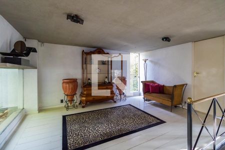 Casa para alugar com 600m², 5 quartos e 6 vagasHall de entrada