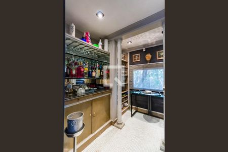 Casa para alugar com 600m², 5 quartos e 6 vagasCozinha