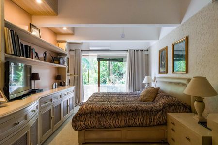 Casa para alugar com 600m², 5 quartos e 6 vagasSuite 1