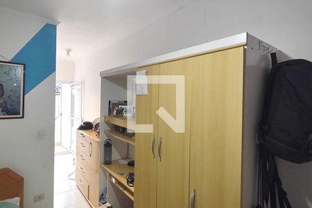 Casa à venda com 200m², 3 quartos e 3 vagas Casa à venda com 200m², 3 quartos e 3 vagasSuíte 3