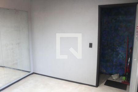 Casa à venda com 200m², 3 quartos e 3 vagasEscritório