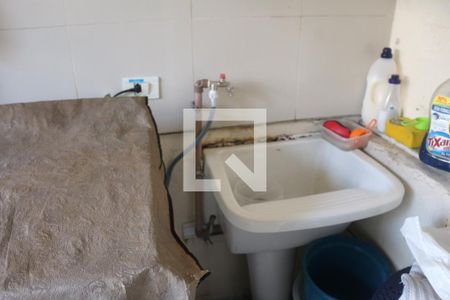 Casa à venda com 200m², 3 quartos e 3 vagasÁrea de Serviço