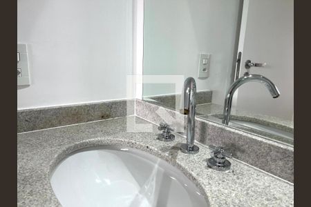 Apartamento para alugar com 29m², 1 quarto e sem vagaBanheiro da Suíte