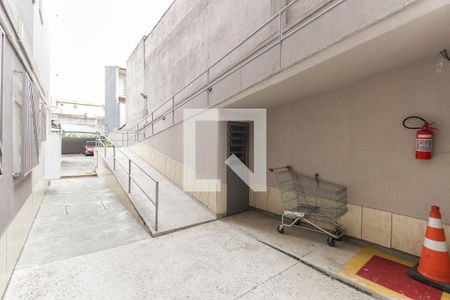 Apartamento à venda com 60m², 2 quartos e 1 vagaRampas de Acesso