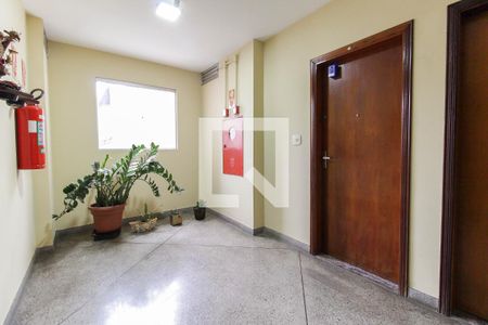Apartamento à venda com 60m², 2 quartos e 1 vagaHall de entrada