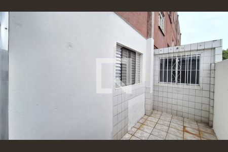 Apartamento para alugar com 57m², 2 quartos e sem vagaQuintal