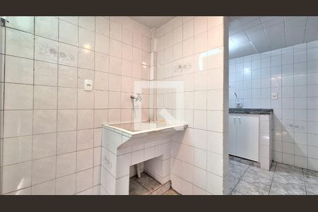 Apartamento para alugar com 57m², 2 quartos e sem vagaÁrea de Serviço