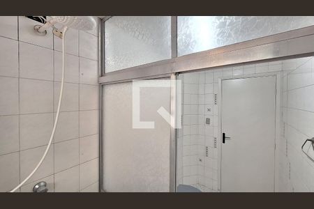 Apartamento para alugar com 57m², 2 quartos e sem vagaBanheiro