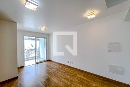 Sala de apartamento para alugar com 3 quartos, 72m² em Brás, São Paulo