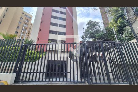 Fachada de apartamento para alugar com 2 quartos, 111m² em Vila Ipojuca, São Paulo