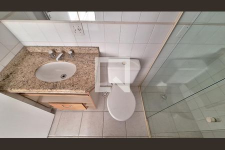Banheiro da Suíte 1 de apartamento para alugar com 2 quartos, 111m² em Vila Ipojuca, São Paulo