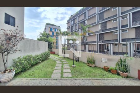 Área comum de apartamento para alugar com 2 quartos, 111m² em Vila Ipojuca, São Paulo