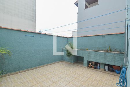 Casa à venda com 148m², 3 quartos e 2 vagasQuintal