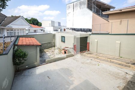 Casa para alugar com 286m², 2 quartos e 5 vagasQuintal
