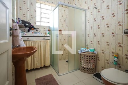 Casa para alugar com 286m², 2 quartos e 5 vagasBanheiro