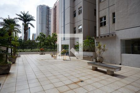Apartamento para alugar com 58m², 1 quarto e 1 vaga Apartamento para alugar com 58m², 1 quarto e 1 vagaÁrea comum - Playground