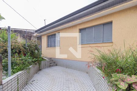 Casa à venda com 115m², 3 quartos e 1 vaga Casa à venda com 115m², 3 quartos e 1 vagaQuintal