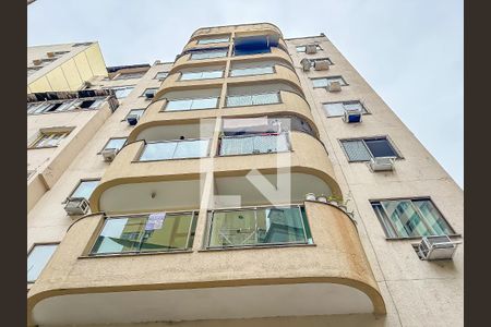 Apartamento à venda com 45m², 1 quarto e sem vagaFachada
