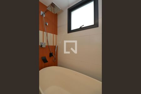 Apartamento para alugar com 150m², 3 quartos e 2 vagas Apartamento para alugar com 150m², 3 quartos e 2 vagasBanheiro da Suíte 1