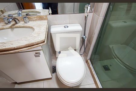 Apartamento à venda com 169m², 2 quartos e 2 vagasBanheiro Quarto 2