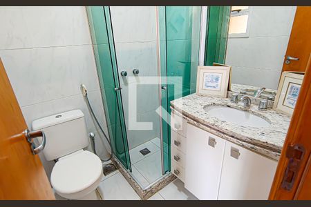 Apartamento à venda com 169m², 2 quartos e 2 vagasBanheiro de Serviço