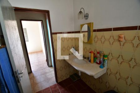 Casa à venda com 110m², 3 quartos e 2 vagasBanheiro