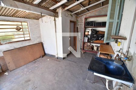 Casa à venda com 110m², 3 quartos e 2 vagasÁrea de Serviço