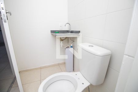 Apartamento à venda com 42m², 2 quartos e sem vagaBanheiro 