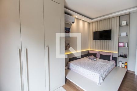 Casa de condomínio à venda com 324m², 3 quartos e 3 vagasSuíte 2