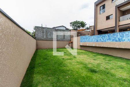 Casa de condomínio à venda com 324m², 3 quartos e 3 vagasQuintal