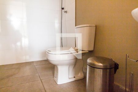 Casa de condomínio à venda com 324m², 3 quartos e 3 vagasBanheiro