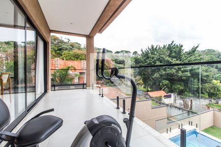 Casa de condomínio à venda com 324m², 3 quartos e 3 vagasVaranda