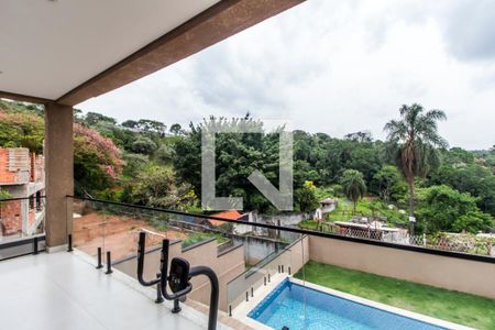 Casa de condomínio à venda com 324m², 3 quartos e 3 vagasVaranda